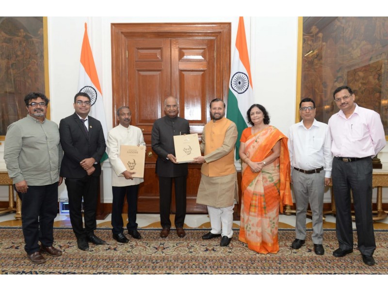 On the anniversary of Quit India Movement the President of India Shri Ram Nath Kovind was presented Gandhi Albums by IampB Minister Shri Prakash Javadekar These albums in Hindi and English have been published by Publications Division