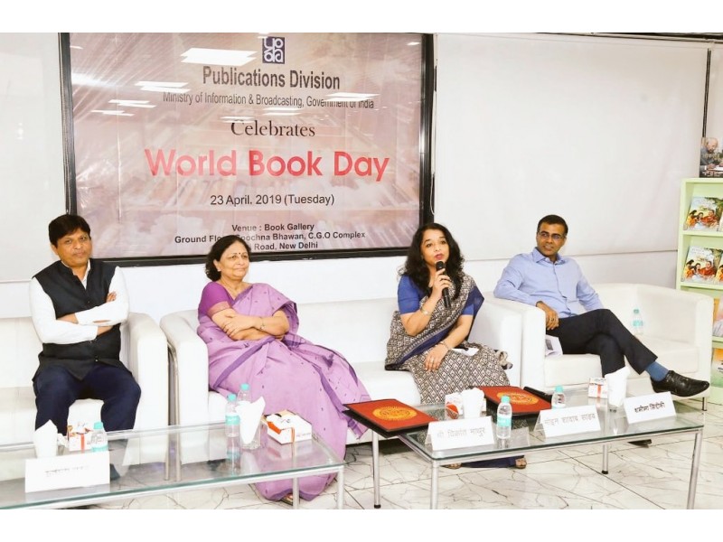 On the occasion of World Book Day 2019 Publications Division held a discussion on the topic Future trends of publishing in India with Shri Vikrant Mathur Director Nielsen Bookscan India